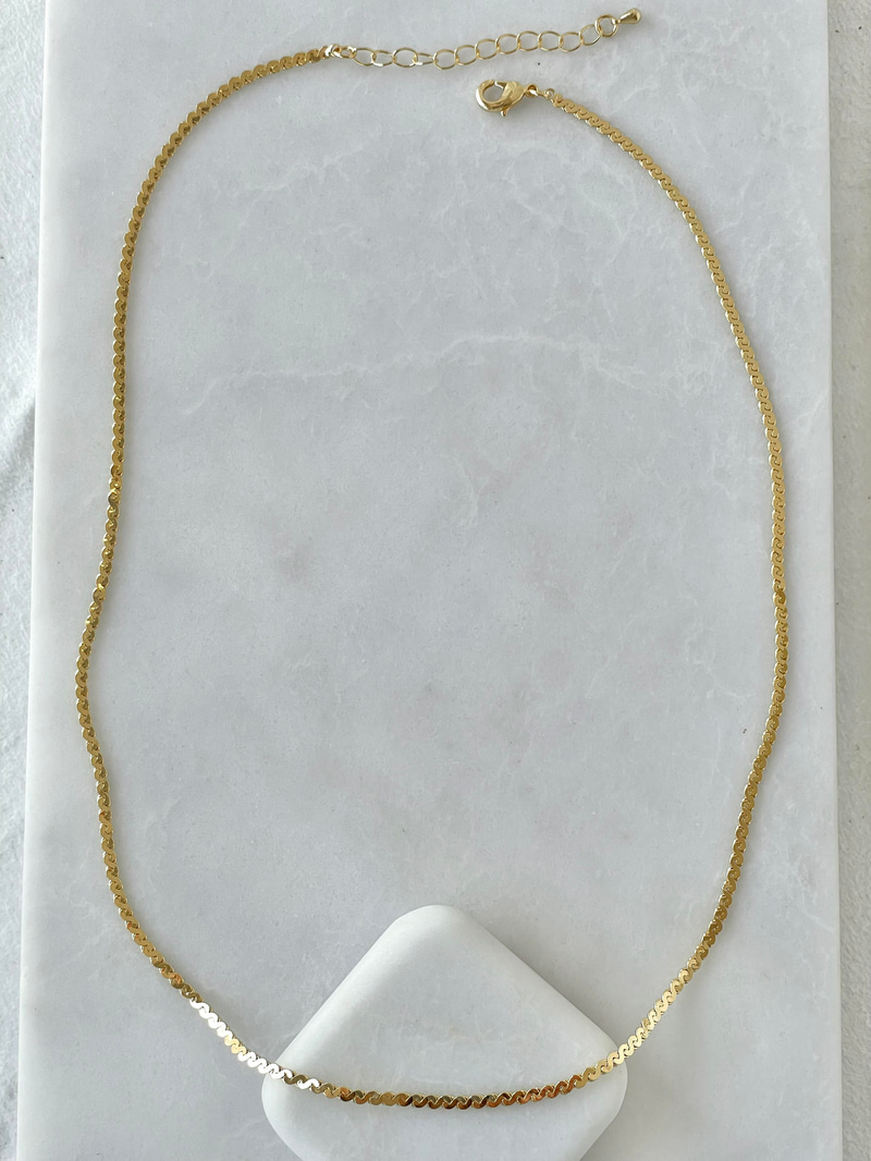 Altın Kaplama Kıvrım Model Basic Kolye Gold