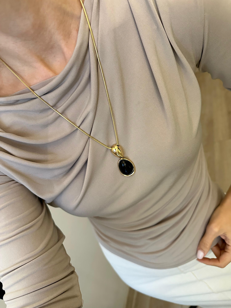 Altın Kaplama Gold Detaylı Oval Taş Model Asansör Kolye Siyah