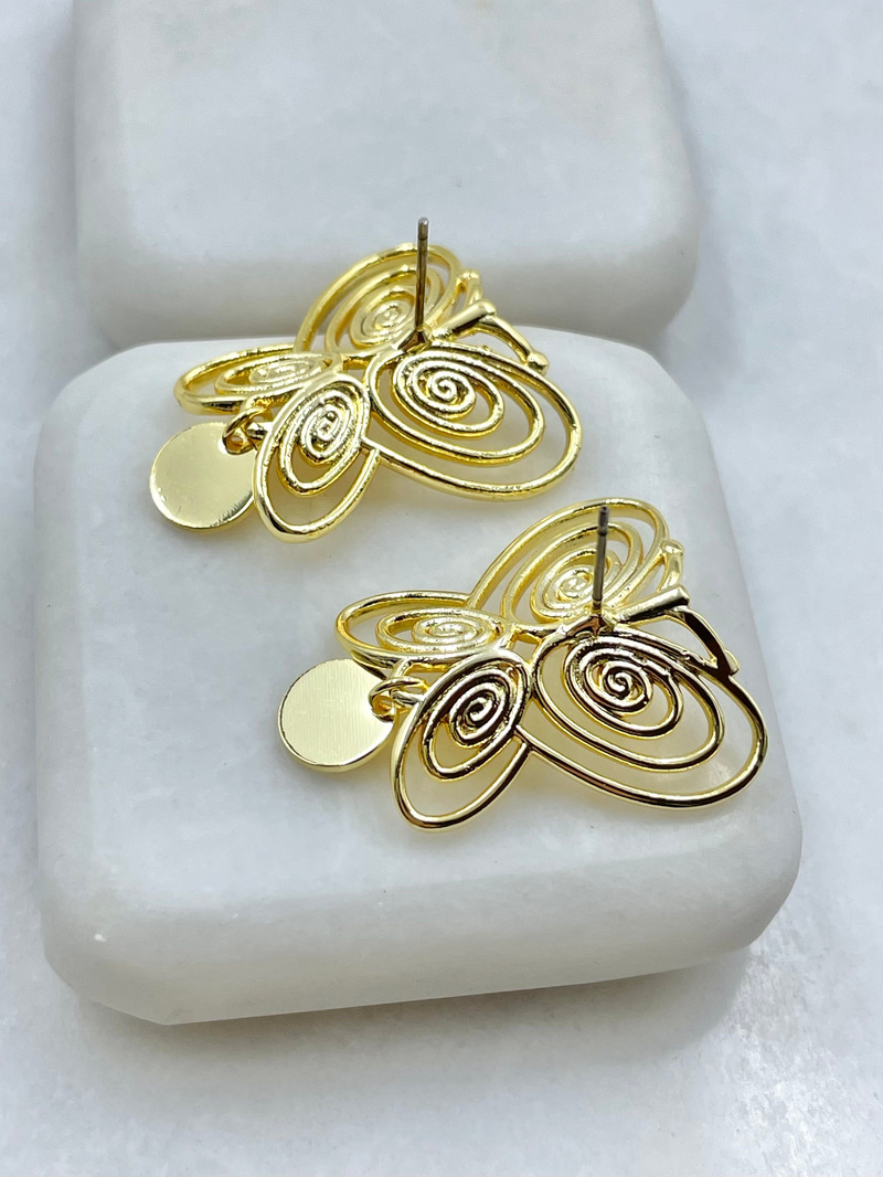 Altın Kaplama Harfli Tel Kelebek Küpe Gold