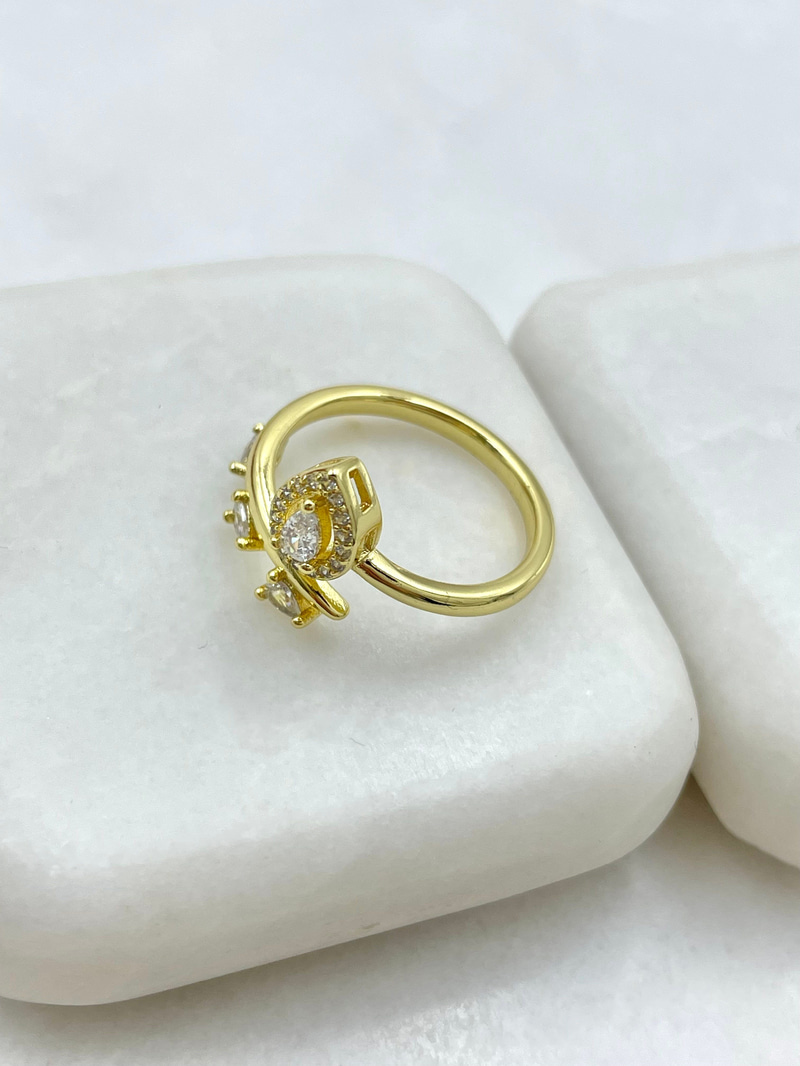Altın Kaplama Kristal ve Gömme Taşlı Damla Yüzük Gold
