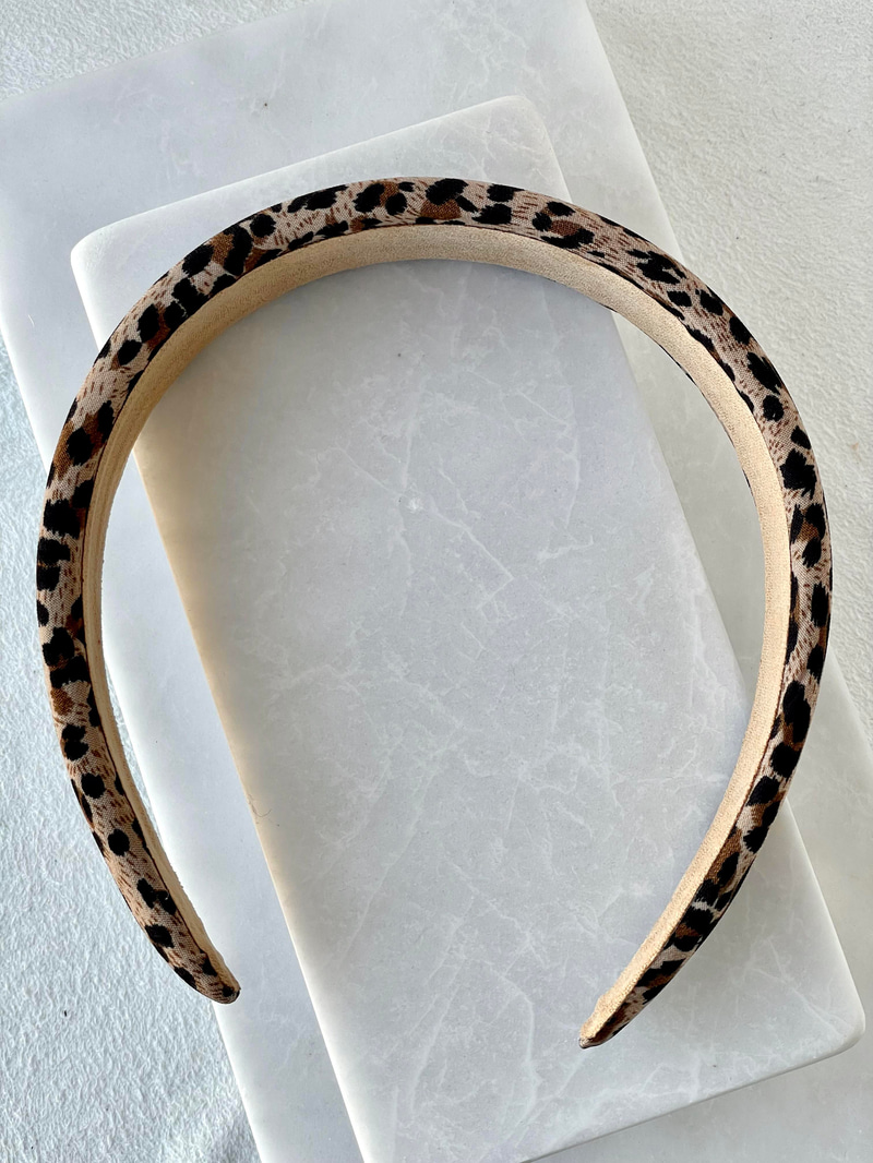 Leopar Desenli Sünger Taç Vizon