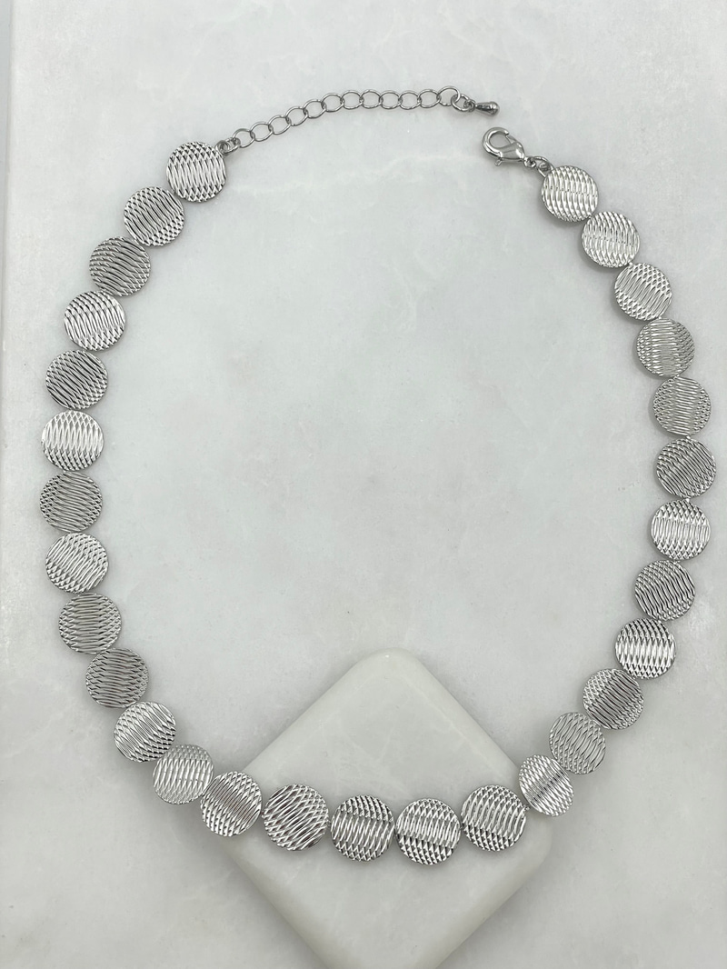 Altın Kaplama İşlemeli Desenli Daire Plaka Kolye Gümüş