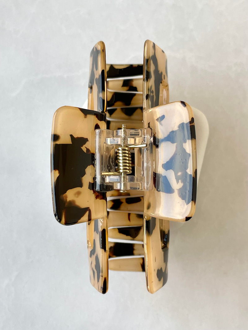 Leopar Desenli Dikdörtgen Model Kemik Mandal Toka Bej