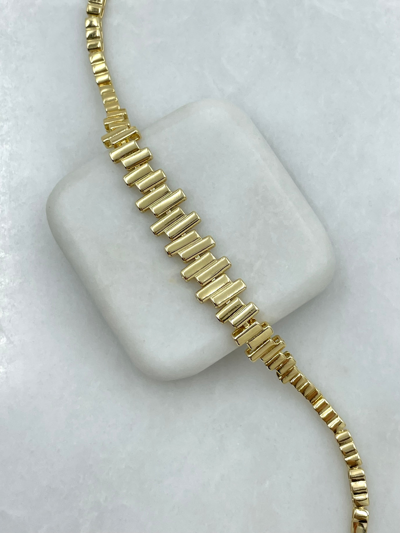 Özel Seri Asimetrik Boru Model Bileklik Gold