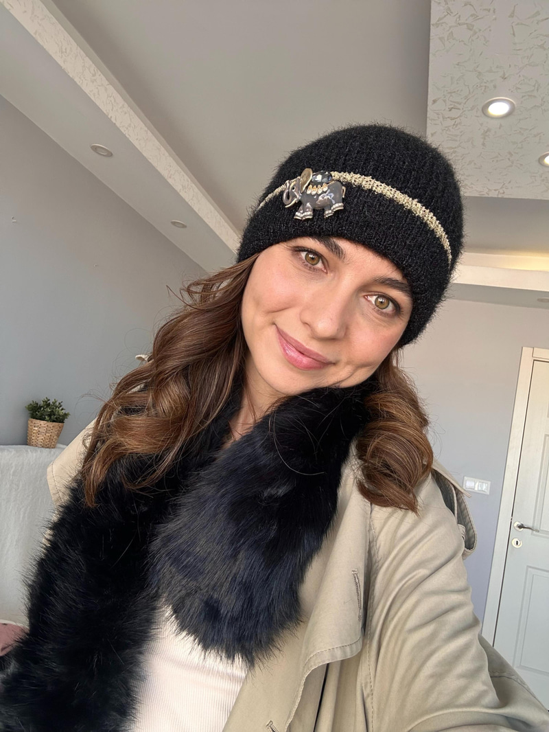 Kristal Taşlı Fil Broş Siyah