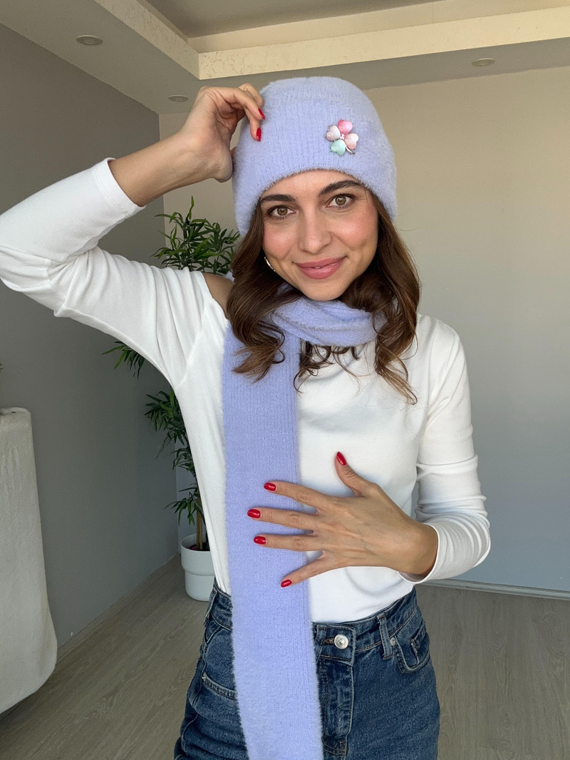 Yumuşak Dokulu Örme Atkı Lila