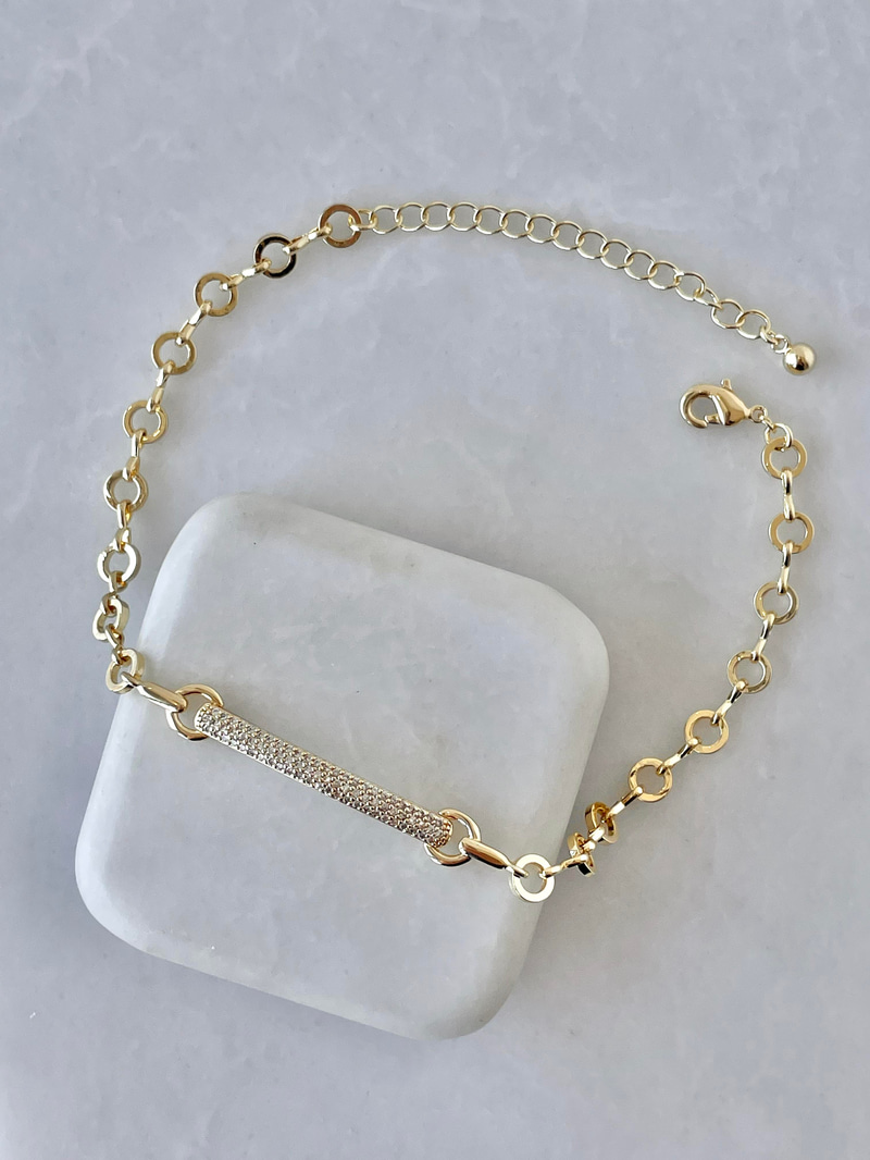 Altın Kaplama Zirkon Taşlı Çizgi Bileklik