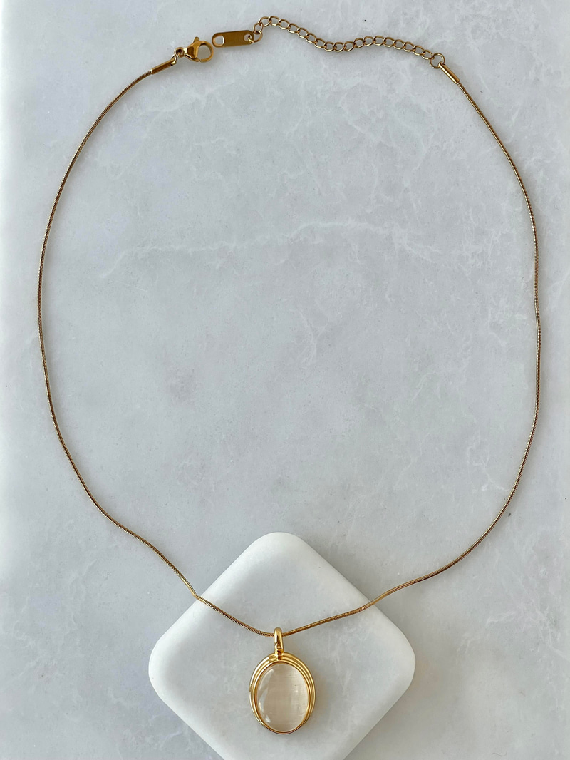 Çelik Oval Opal Taşlı Kolye Vizon