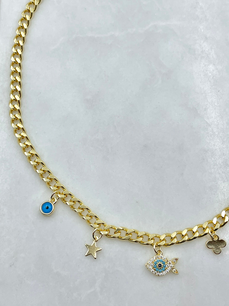Gömme Taşlı Balık Sallantılı Zincir Kolye Gold