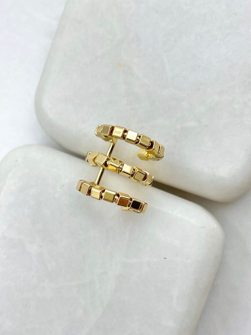 Üç Sıra Küpe Kıkırdak Küpe Gold