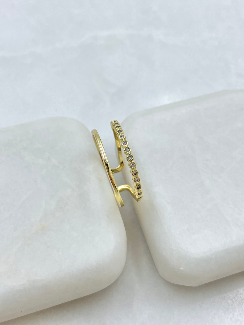 Düz ve Gömme Taşlı İkili Görünüm Yüzük Gold