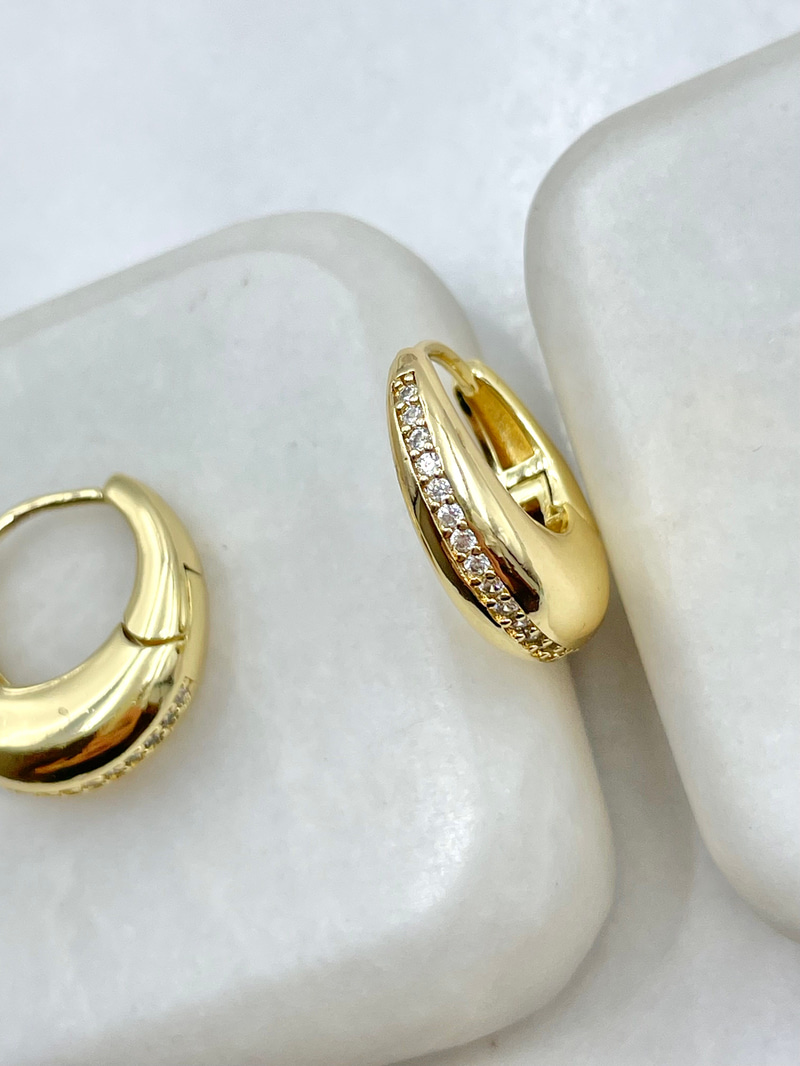 Gömme Taşlı Damla Küpe 1.9 cm Gold