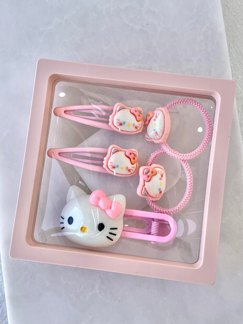 Beşli Hello Kitty Kutulu Toka