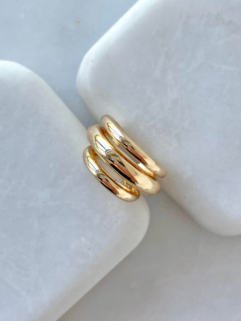 Altın Kaplama Üç Sıra Basic Kıkırdak Küpe Gold