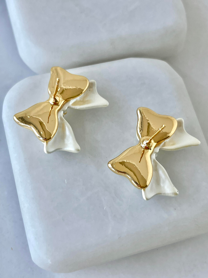 Altın Kaplama Sedef ve Gold Kurdele Küpe