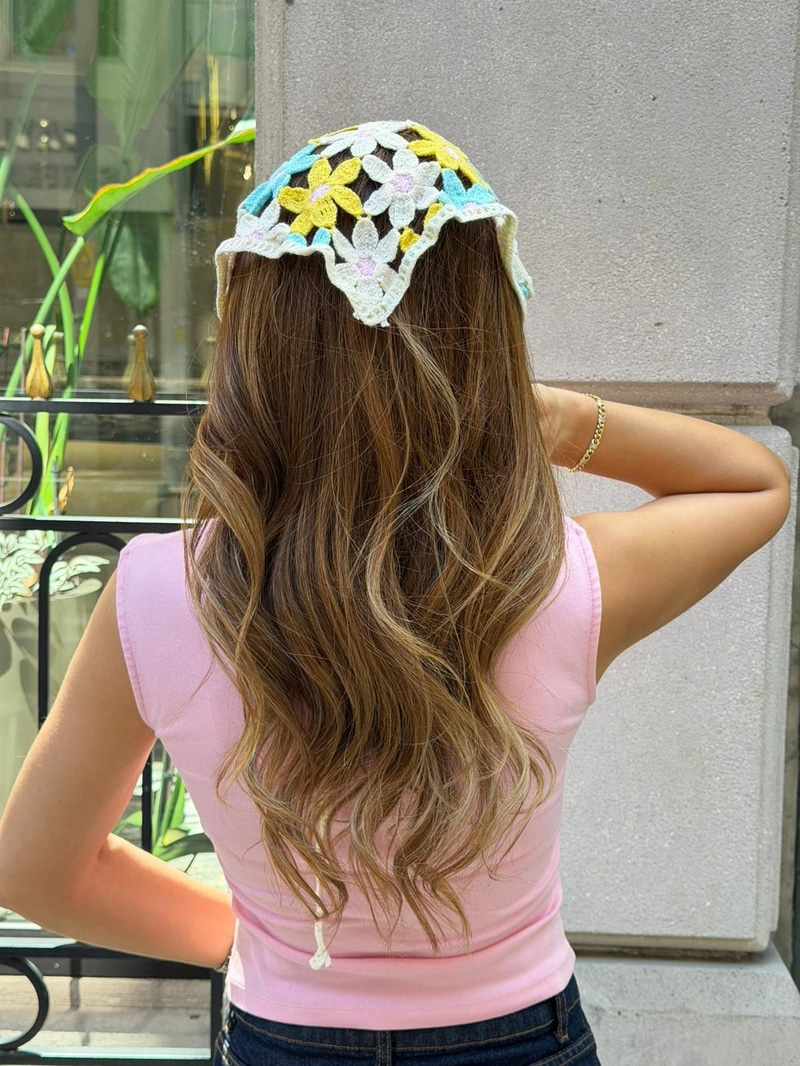 Papatya Motifli Örgü Bandana Renkli