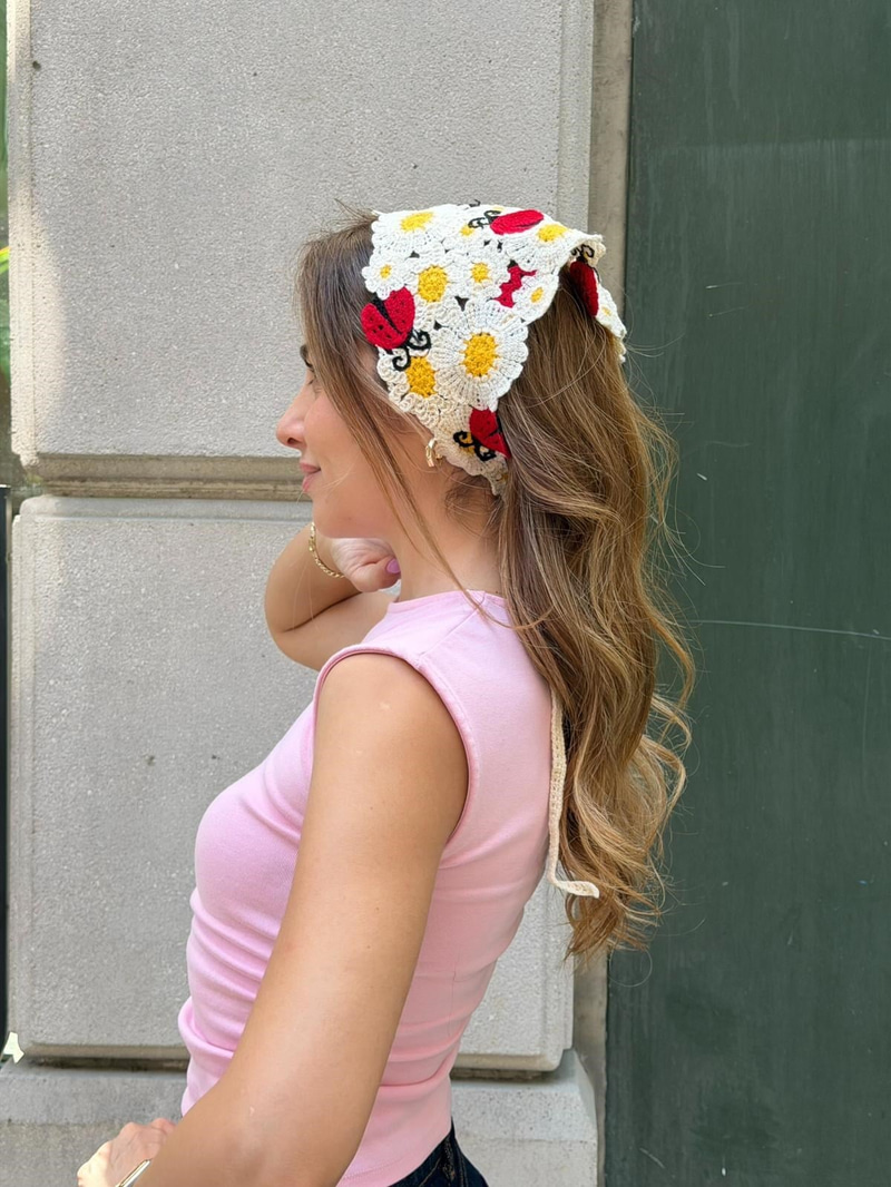 Uğur Böceği Desenli İpli Üçgen Bandana Renkli