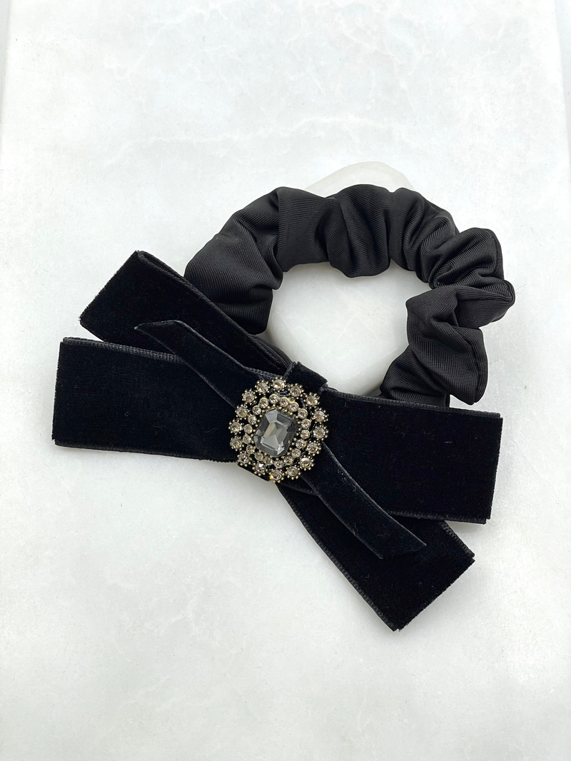 Kristal Taşlı Kadife Fiyonk Scrunchie Toka Siyah