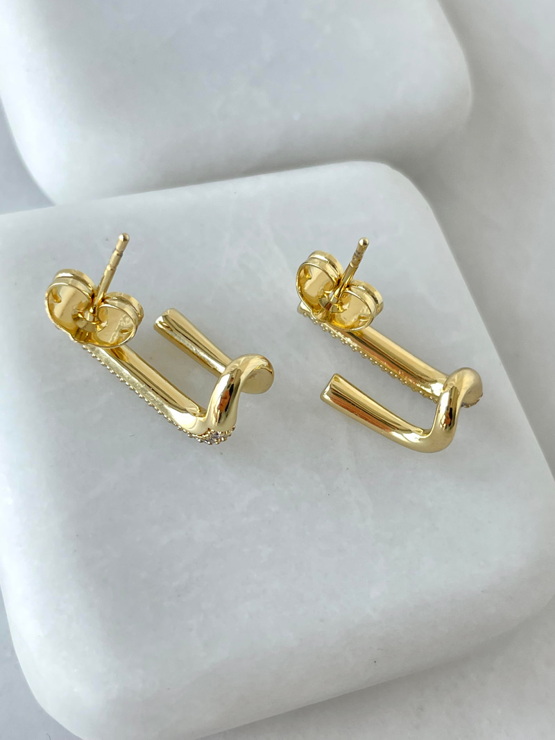 Özel Seri Gömme Taşlı İkili Görünüm Sütun Küpe Gold
