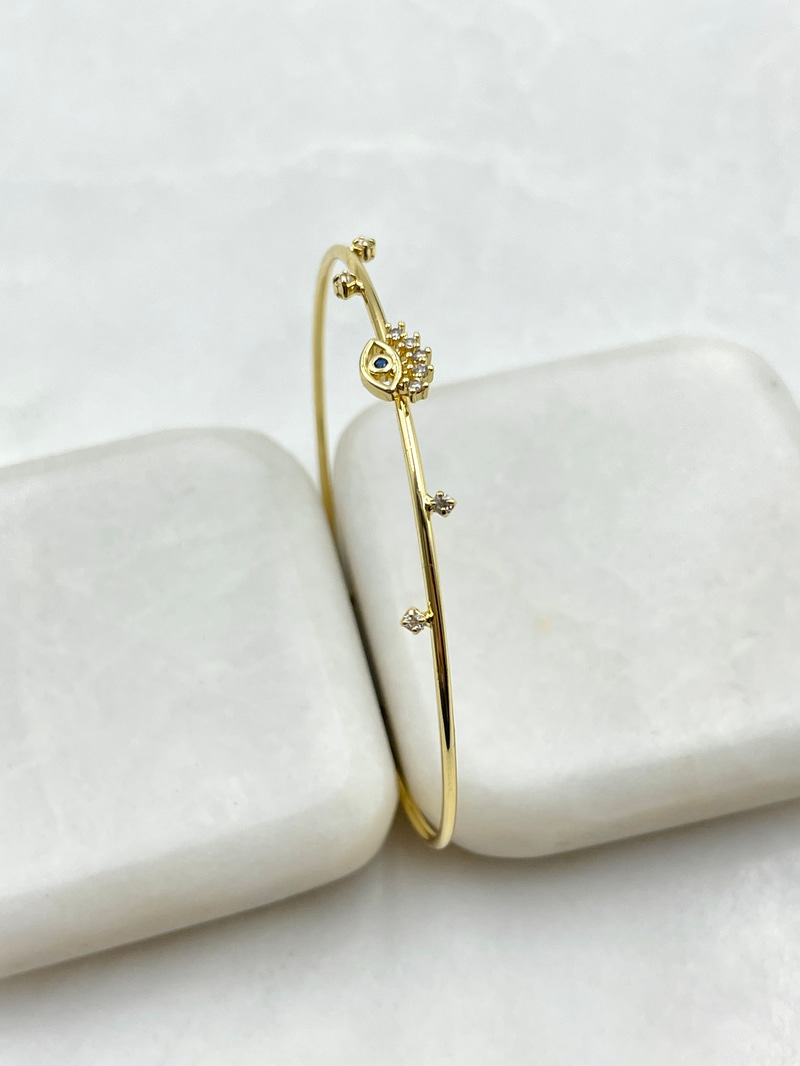 Taşlı Göz Model Minimal Kelepçe Gold