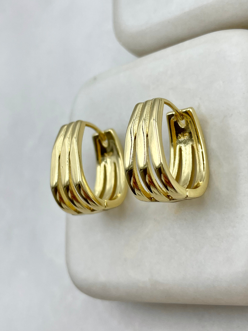 Özel Seri Üçlü Görünüm U Küpe Gold
