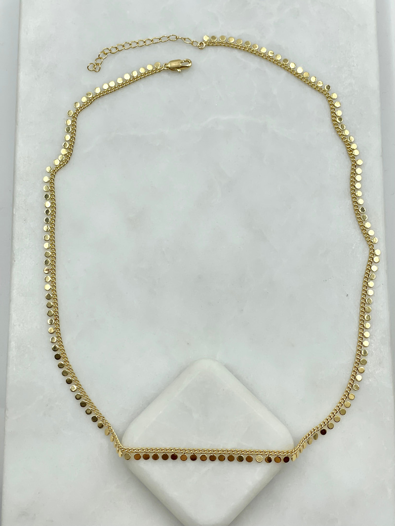 Daire Plaka Sallantılı Kolye Gold