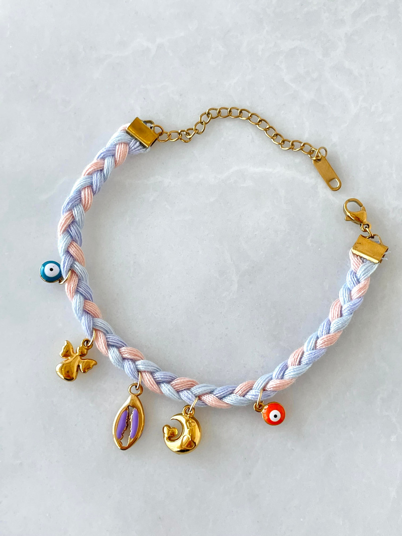 Çelik Charm Sallantılı Lila Örgü İp Bileklik Gold