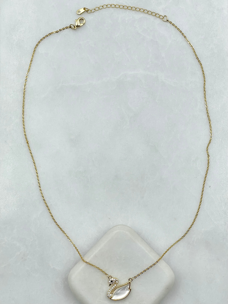 Opal Taşlı Kuğu Model Kolye Gold