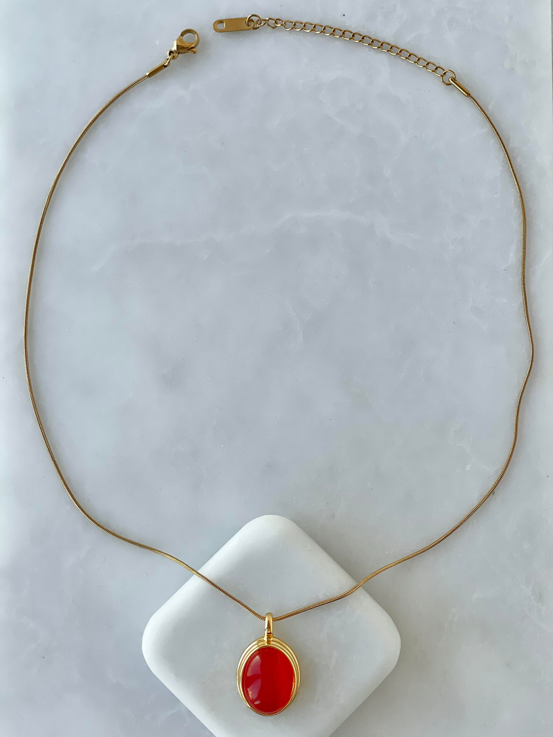 Çelik Oval Opal Taşlı Kolye Kiremit
