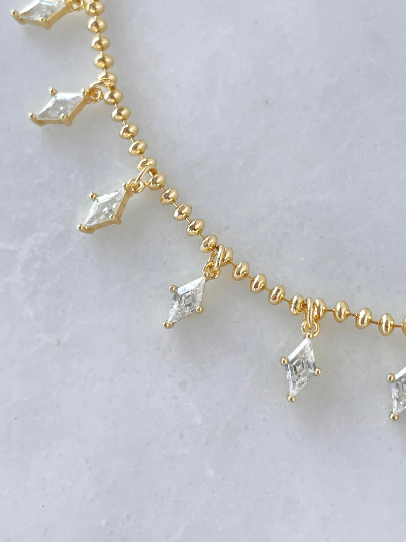 Altın Kaplama Kristal Sallantılı Topçuk Zincir Kolye Gold