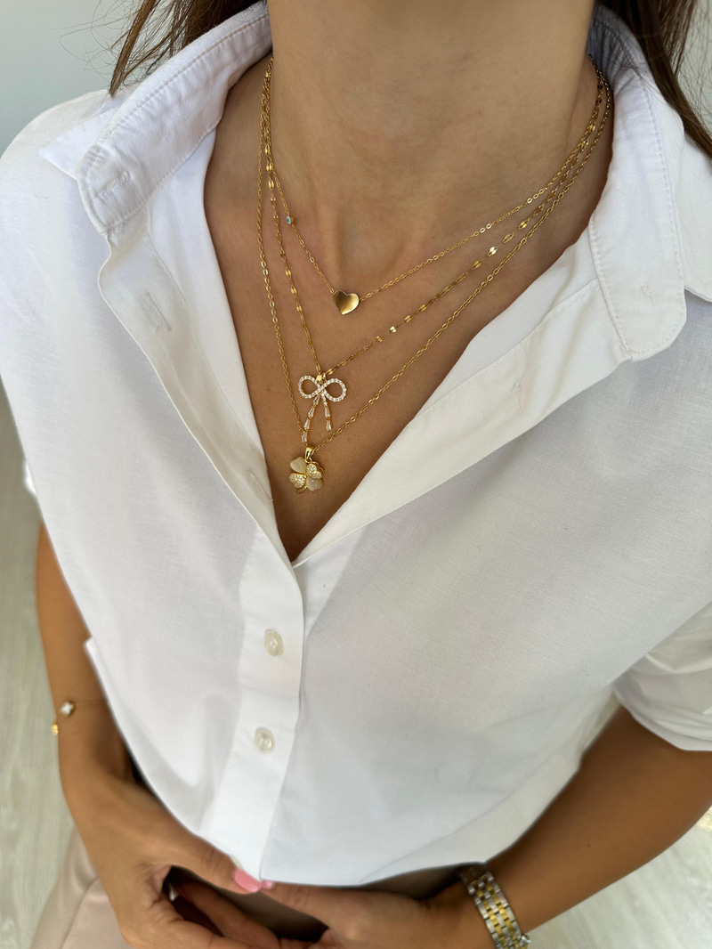 Çelik Opal ve Gömme Taşlı Yonca Kolye Gold