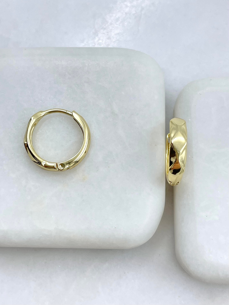 Özel Seri Üçgen Yansımalı Halka Küpe Gold