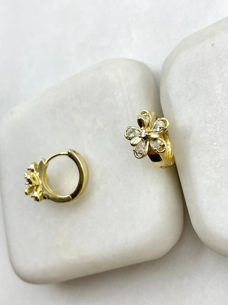 Özel Seri Kristal Çiçek Halka Küpe 1.3 cm Gold
