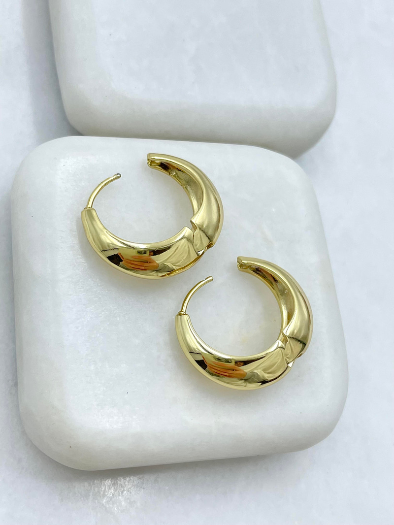 Özel Seri Bombe Oval Küpe Gold