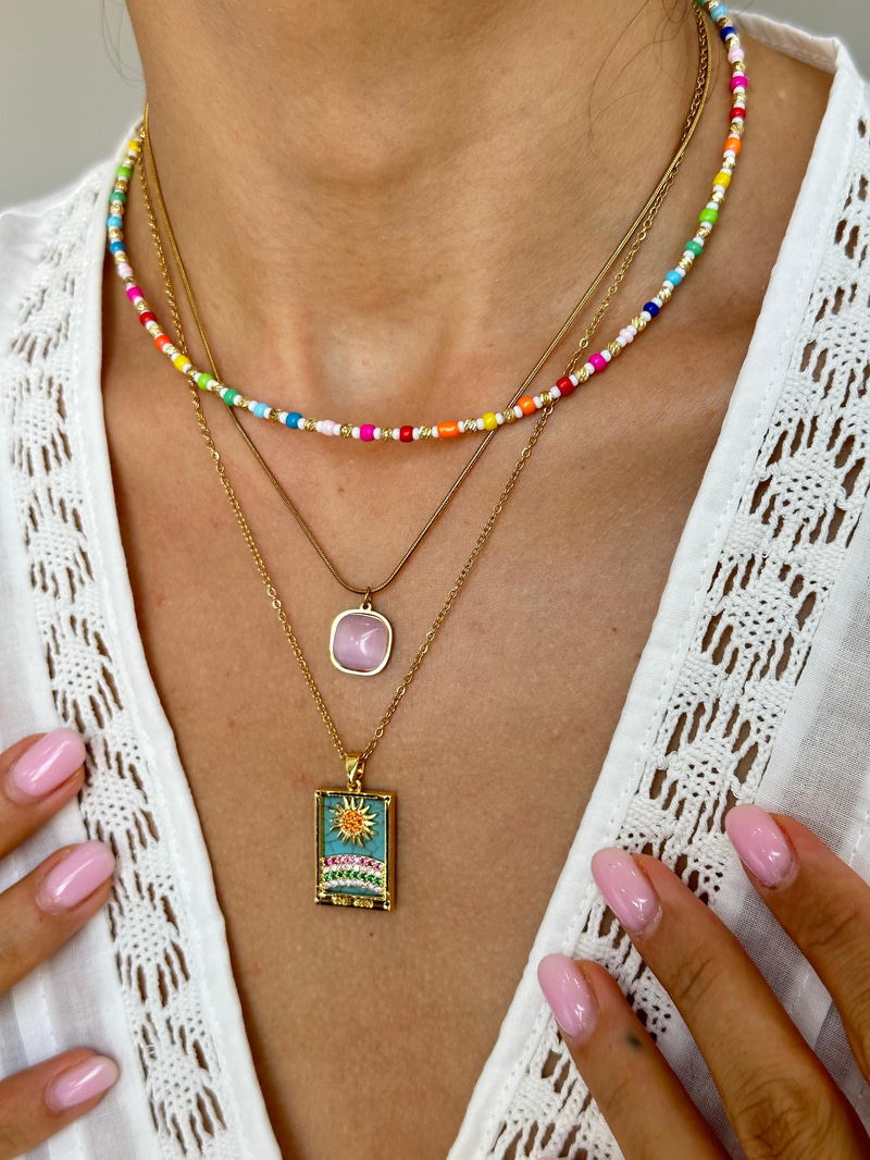 Çelik Kare Opal Taşlı Kolye Pembe-Gold