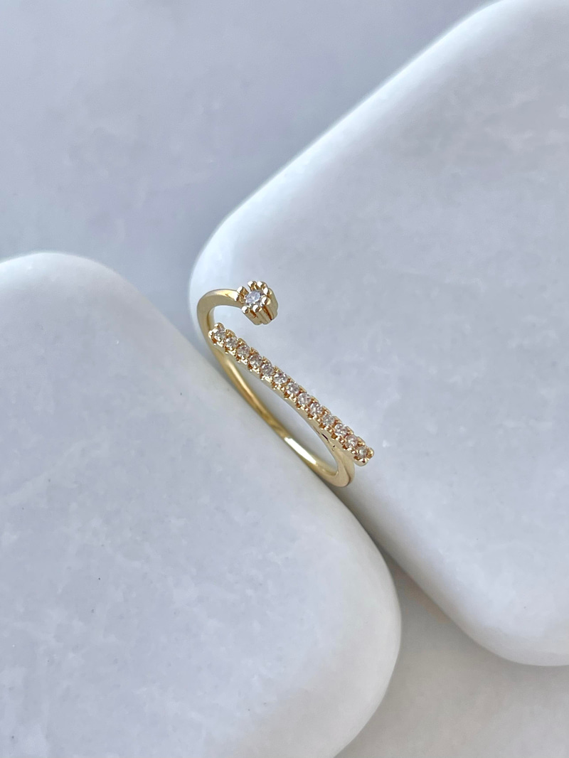 Altın Kaplama Gömme Taşlı Şerit Serçe Parmak Yüzüğü Gold