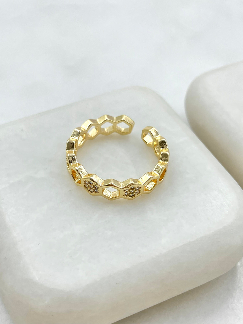 Gömme Taşlı Petek Model Yüzük Gold