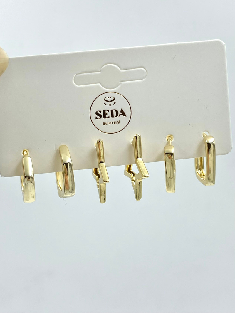 Yıldız Model Altılı Küpe Seti Gold