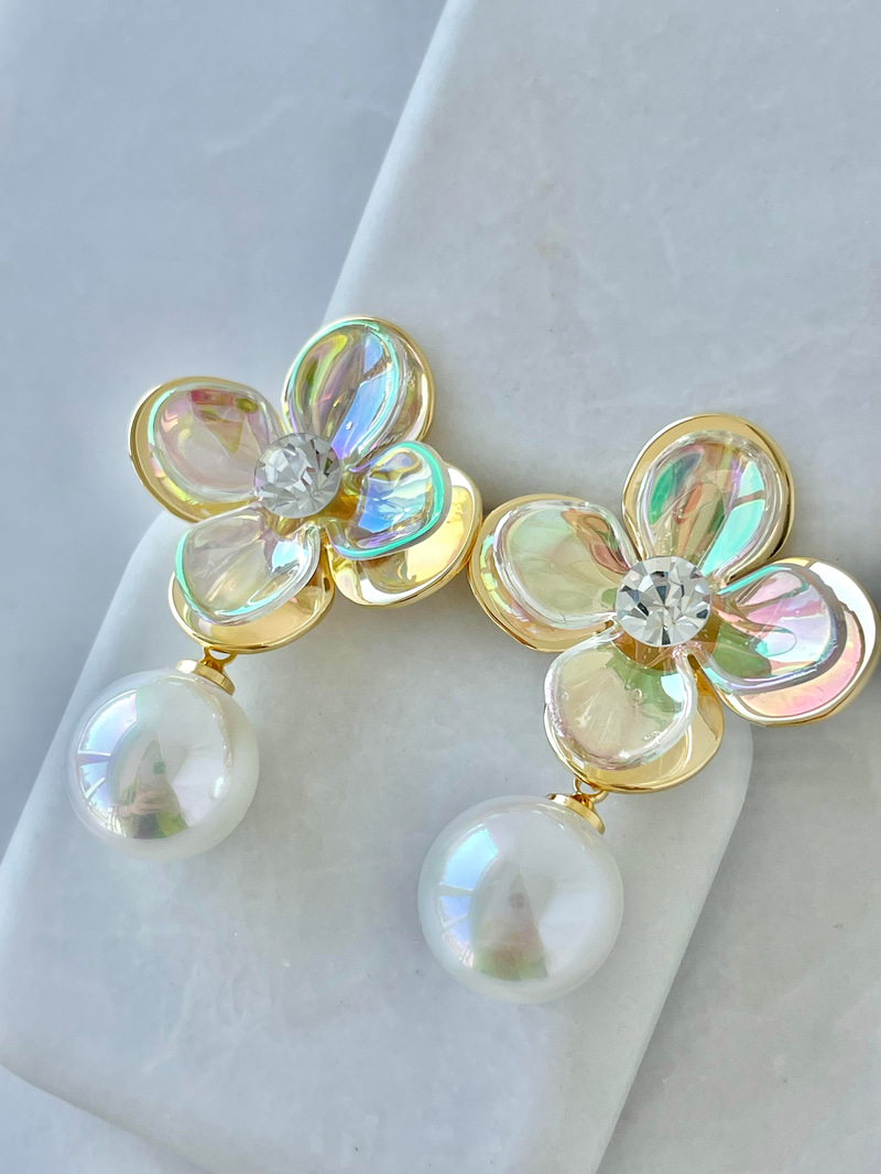 Altın Kaplama Yanar Döner Manolya Küpe Gold