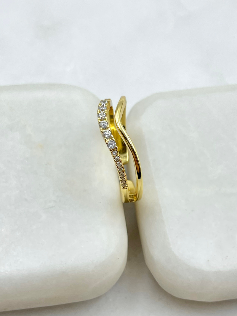 Kristal Taşlı İkili Dalga Model Yüzük Gold