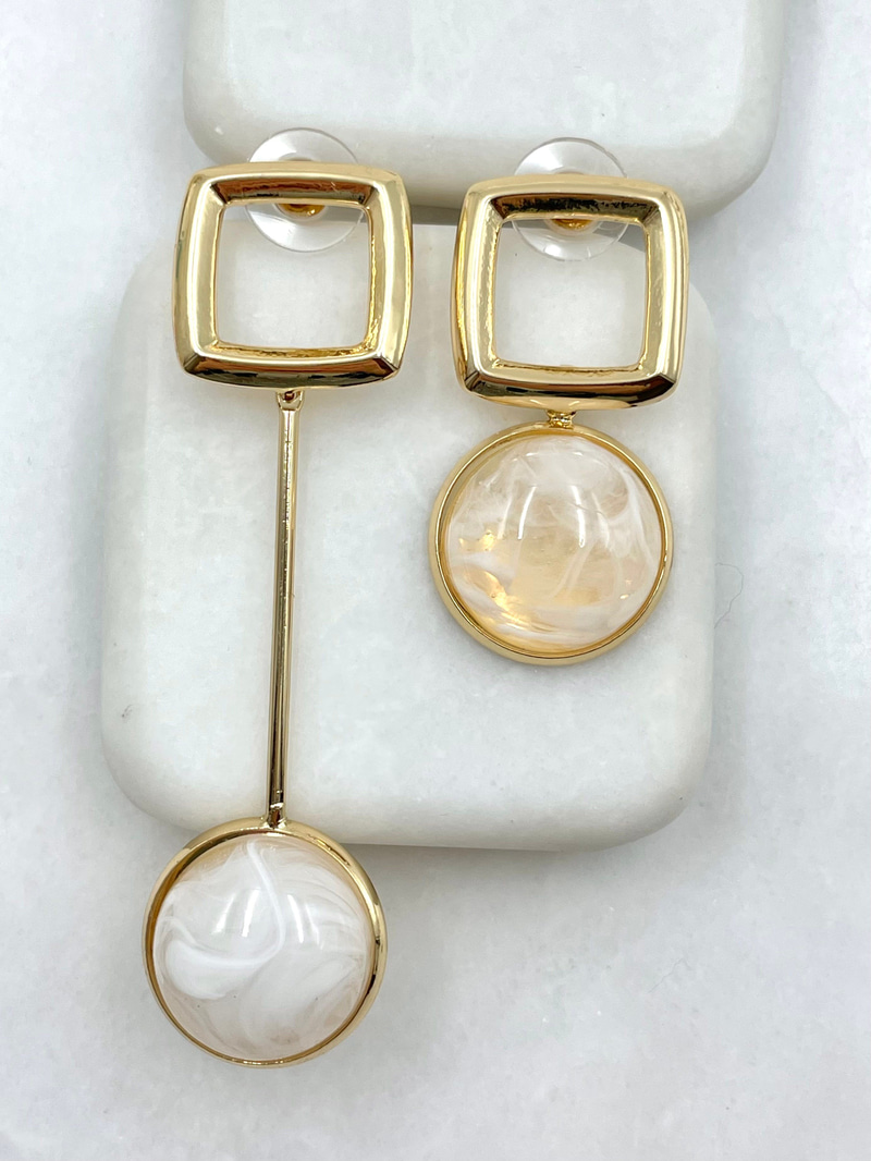 Opal Taşlı Vintage Tasarım Küpe Ekru