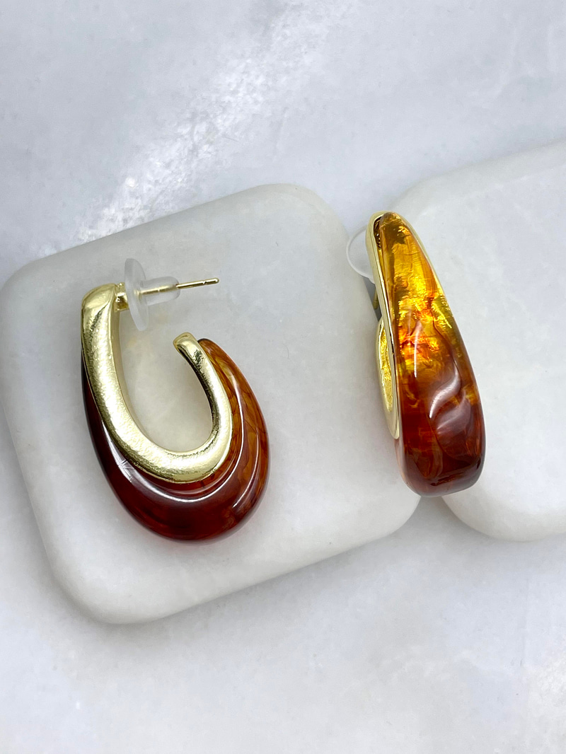 Altın Kaplama Gold Detaylı Kehribar U Küpe Gold