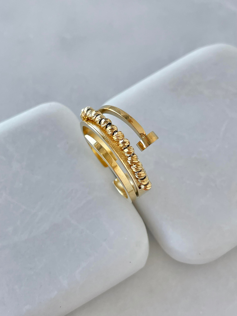 Çelik Dorikalı Çivi Model Yüzük Gold