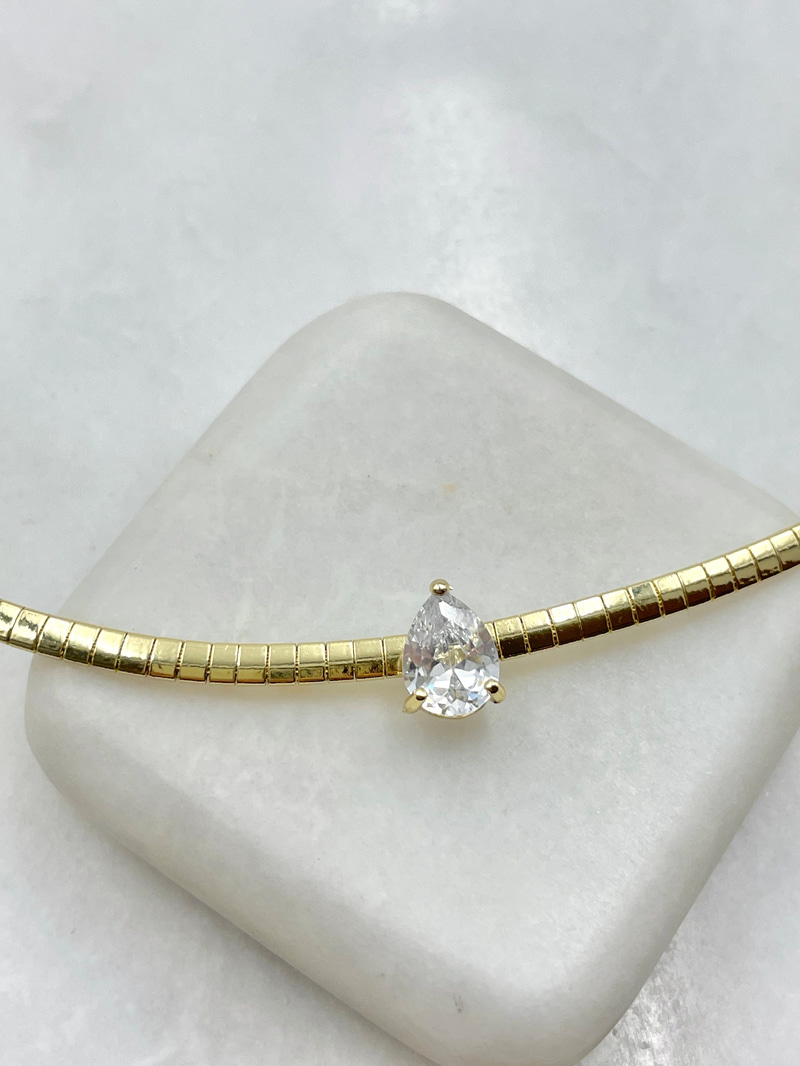 Damla Kristal Taşlı Choker Kolye Gold