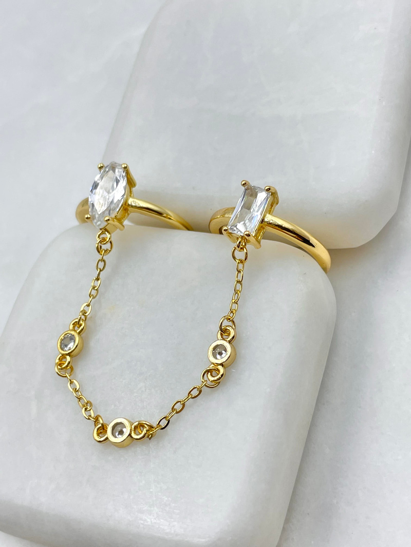 Altın Kaplama Kristal Taşlı Zincir Sallantılı Yüzük Gold