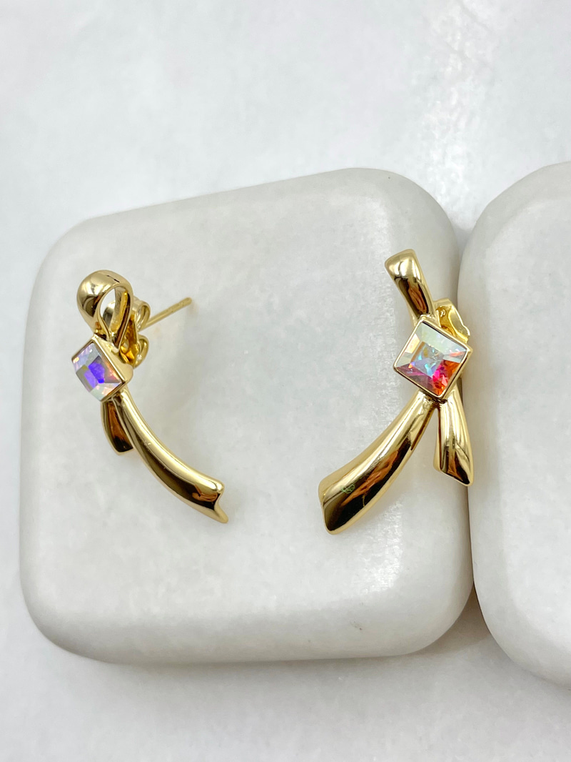 Özel Seri Swarovski Taşlı Kurdele Küpe Gold