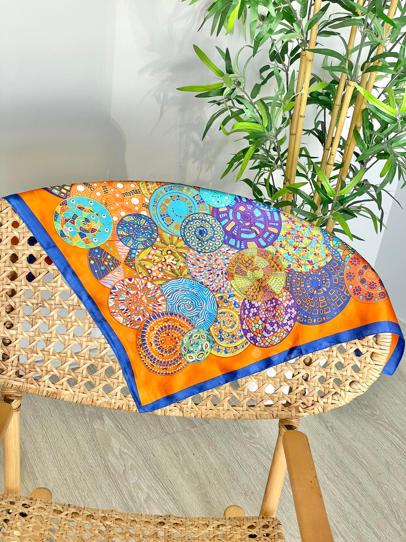 Desenli Turuncu Bandana Fular Renkli