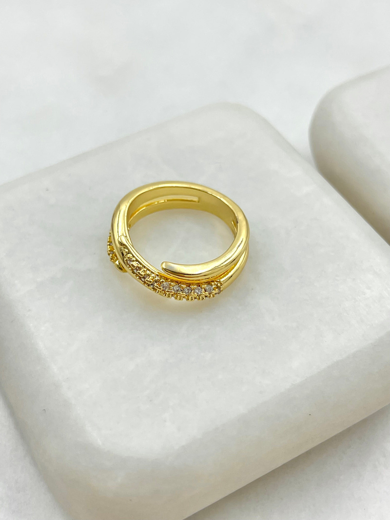Gömme Taşlı Tasarım Birleşim Serçe ve Eklem Yüzük Gold