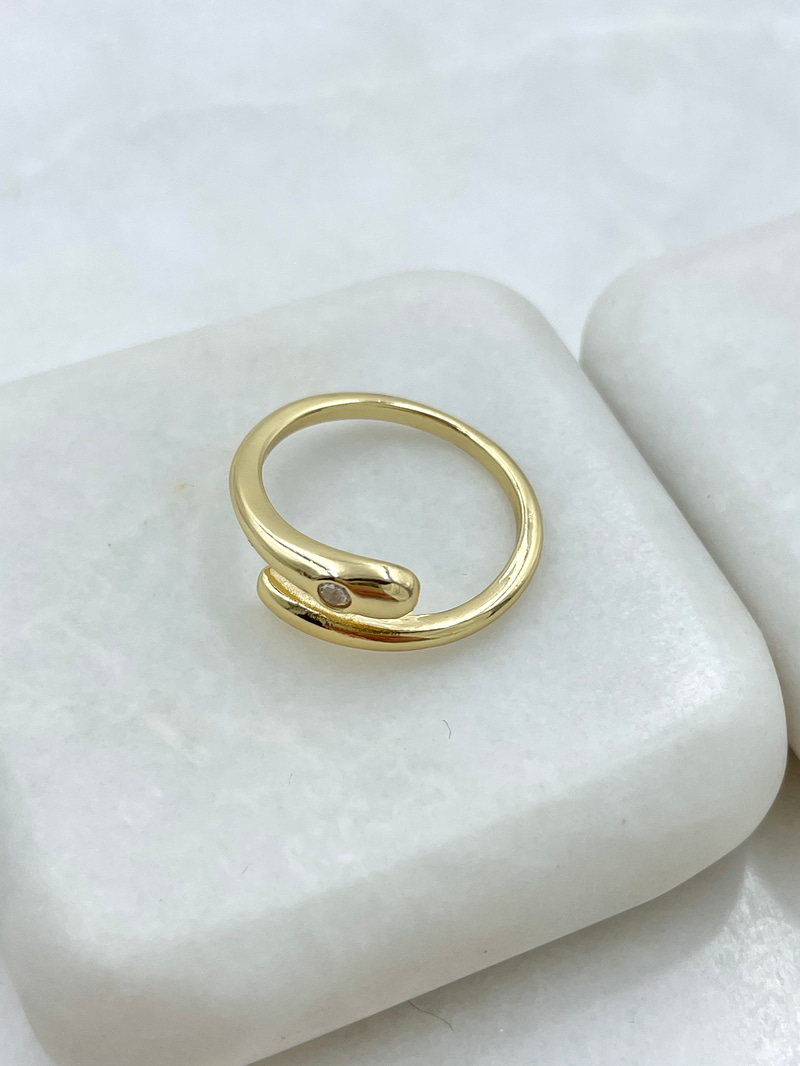 Altın Kaplama Kristal Taşlı Minimal Birleşim Yüzük Gold