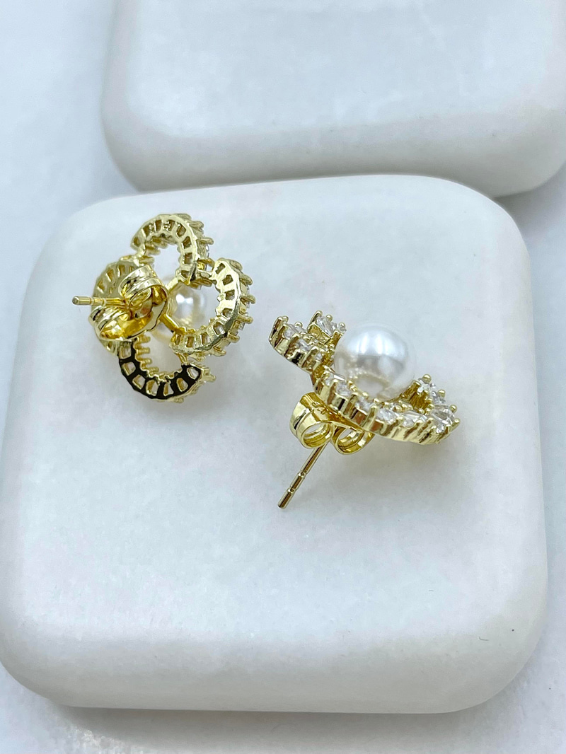 Özel Seri İncili ve Kristal Taşlı Çiçek Küpe Gold